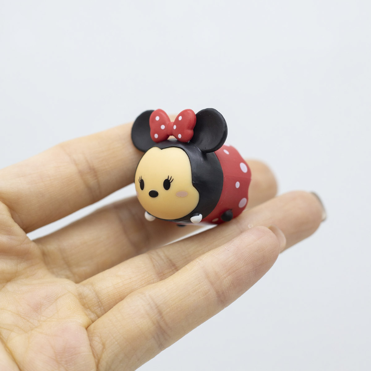 ディズニー Tsum Tsum 磁気積み重ね可能なフィギュア - Anime Action Figure Blind Box のレビューと価格