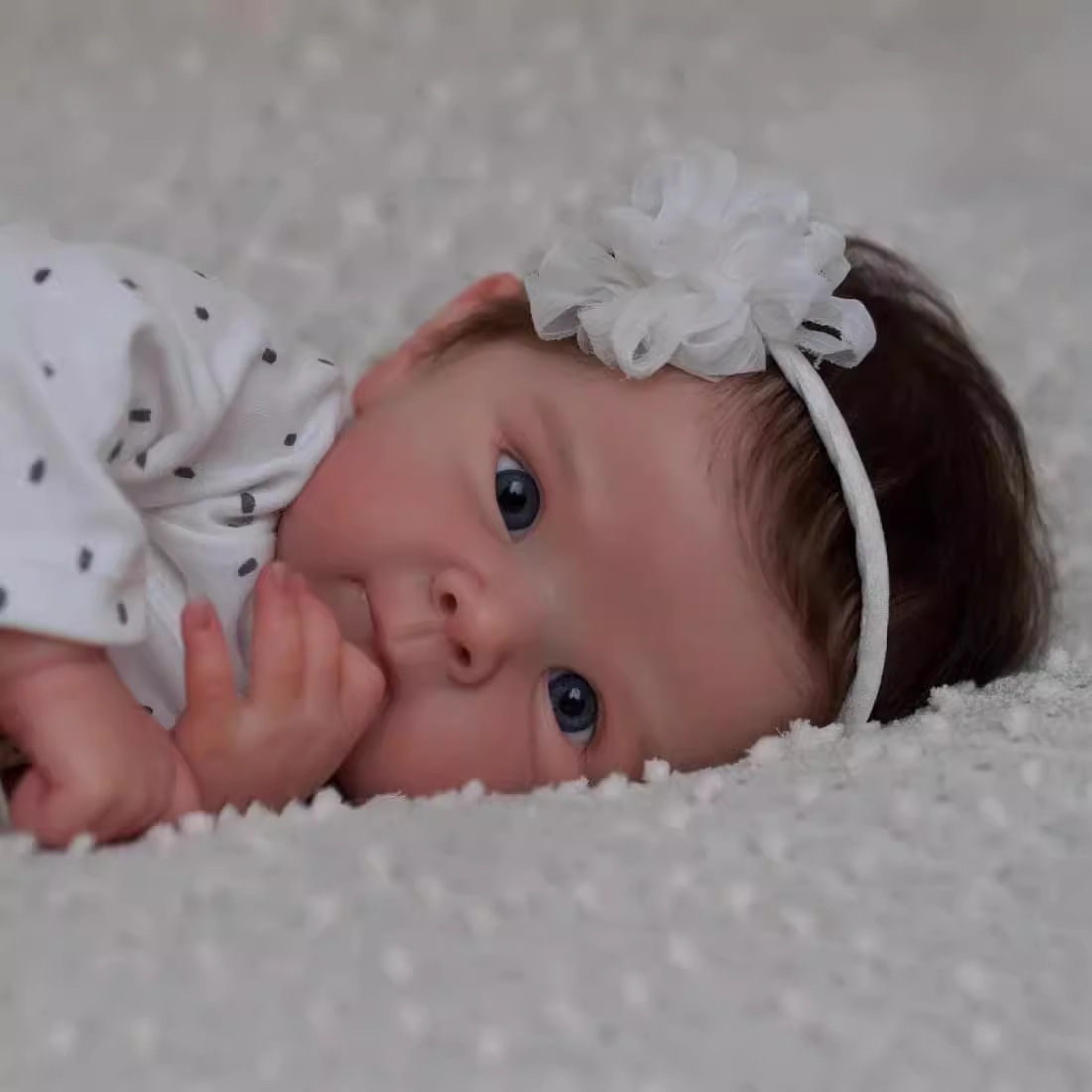 全身シリコーンリアルなベビードールビニール根付き髪目に見える - Reborn Baby Doll Silicone Realistic のレビューと価格