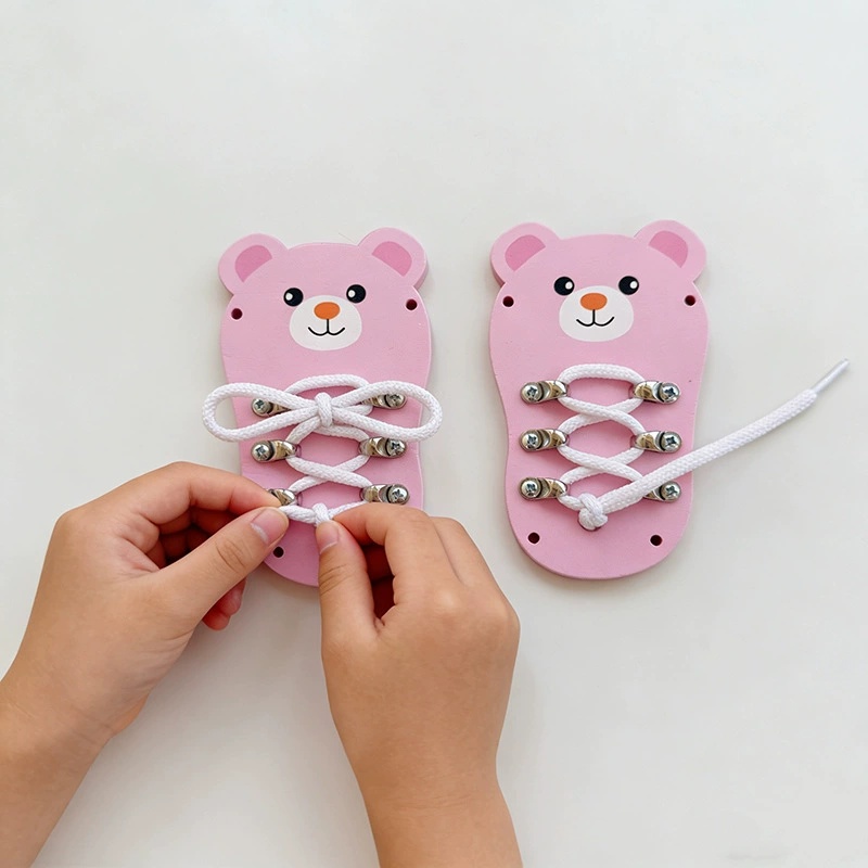 DIY モンテッソーリビジーボード木製アクセサリーイチゴ車ネ - Montessori Wooden Busy Board Toddler のレビューと価格